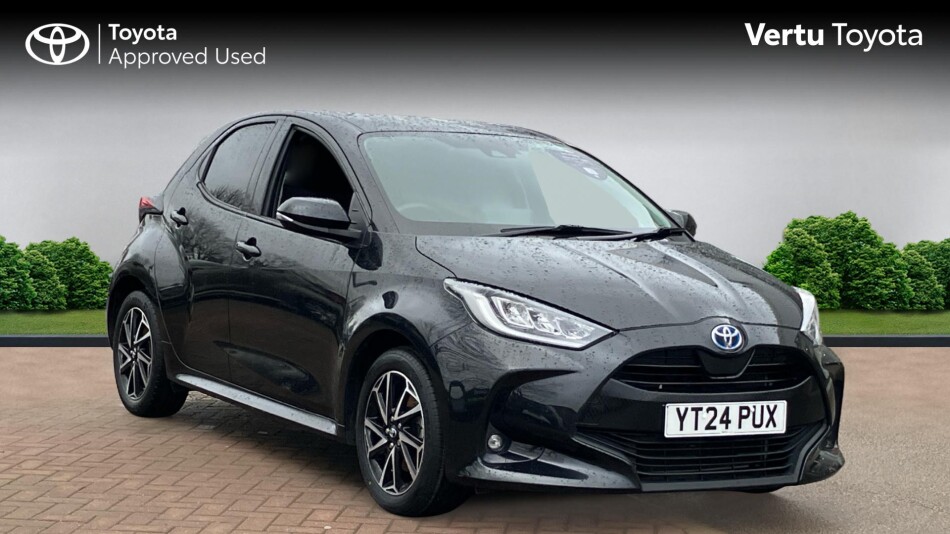 Toyota Yaris 1.5 Hybrid Design 5dr CVT Hybrid Hatchback